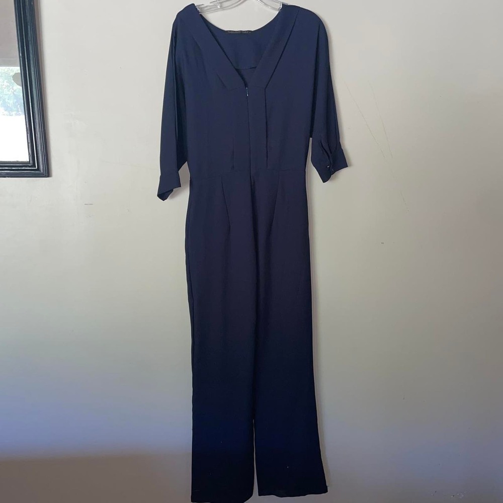 Navy blue three quarter sleeve